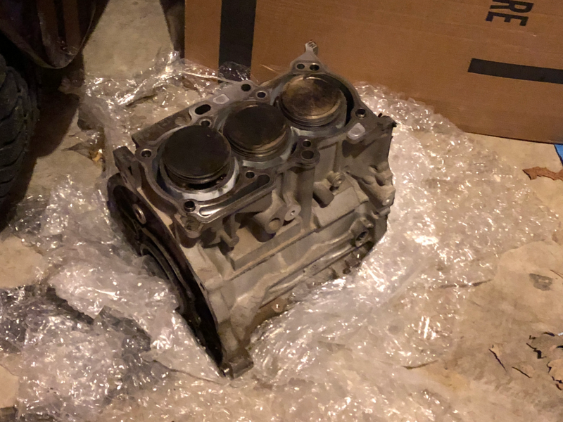 Illustration for article titled How Small Is A smart’s Engine Block?
